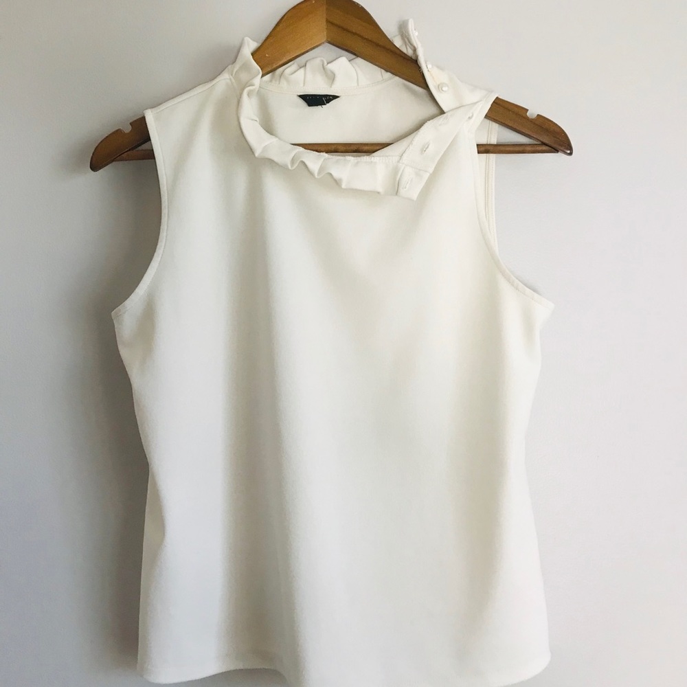 Pearl white Ann Taylor sleeveless top w/ ruffles